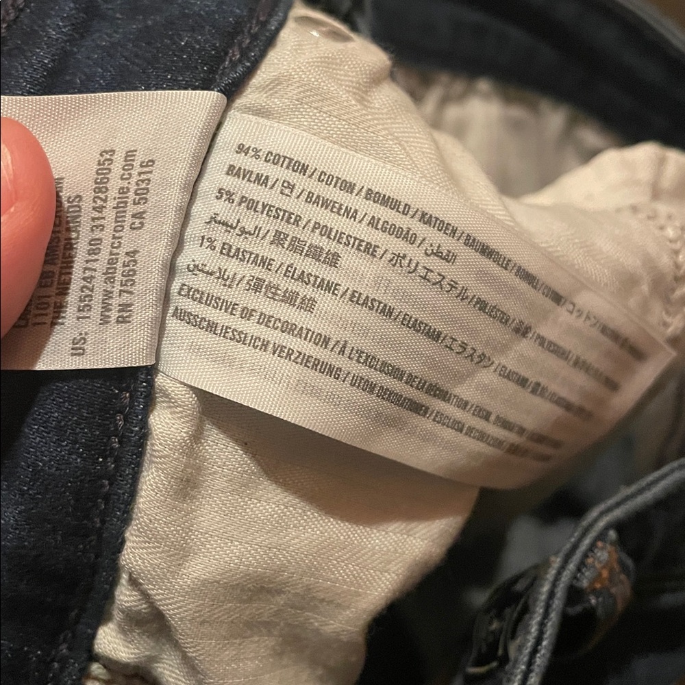Abercrombie & Fitch Simone High Rise Ankle Jean - Picture 9 of 9
